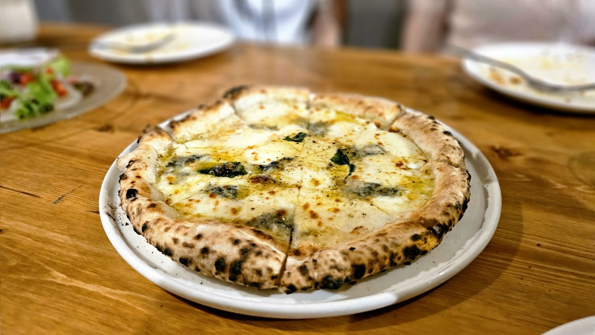 クアトロフォルマッジ 〜ハチミツ付〜